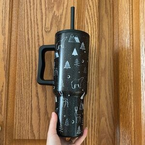 Holiday 2023 Simple Modern 40oz Trek Tumbler